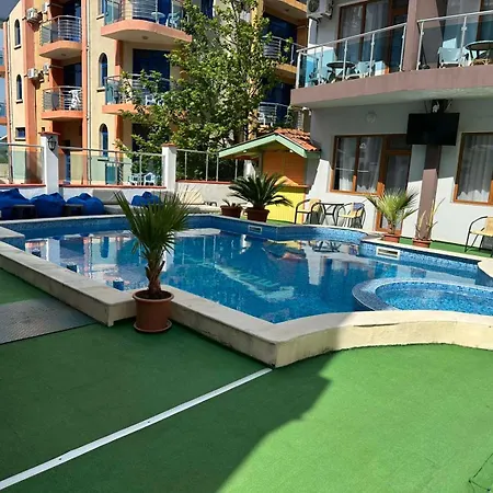 Ξενοδοχείο Mirage Family Πριμόρσκο