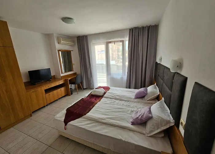 Mirage Family Πριμόρσκο